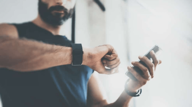 How Wearables and Apps are Revolutionizing Fitness in 2025